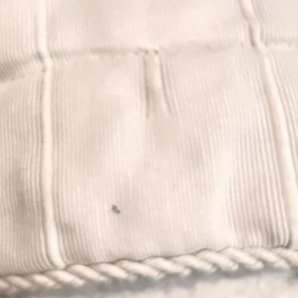 Pillow Shams 1 Pair King Size Cream Subtle Striped Pattern Corded Edge - Picture 8 of 8